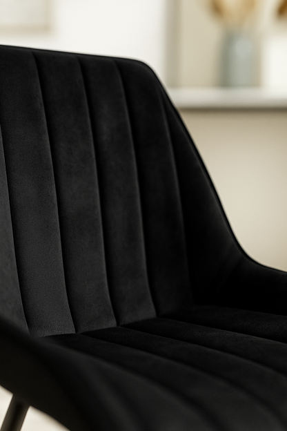 Esszimmerstühle Schwarz Samt mit Schwarzen Metallbeinen